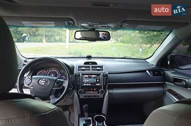 Седан Toyota Camry 2012 в 