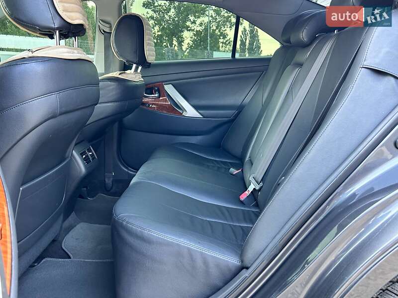 Седан Toyota Camry 2010 в Одессе