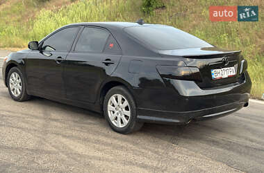 Седан Toyota Camry 2006 в 