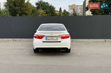 Седан Toyota Camry 2016 в 