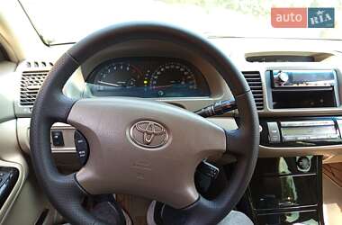 Седан Toyota Camry 2005 в Кропивницькому