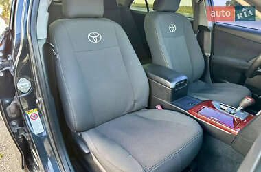 Седан Toyota Camry 2013 в 