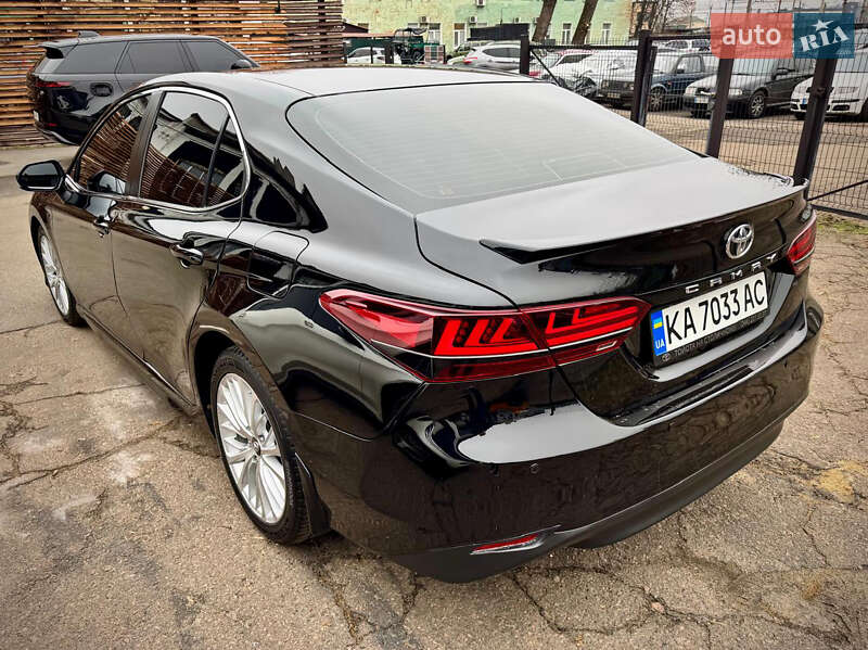 Седан Toyota Camry 2017 в Киеве фото 3 Седан Toyota Camry 2017 в Киеве