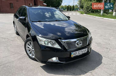 Седан Toyota Camry 2012 в 