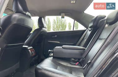 Седан Toyota Camry 2012 в 