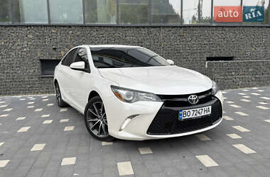 Седан Toyota Camry 2017 в Тернополі