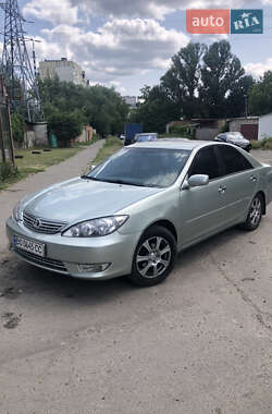 Седан Toyota Camry 2004 в Полтаві