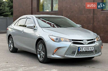 Седан Toyota Camry 2016 в Днепре