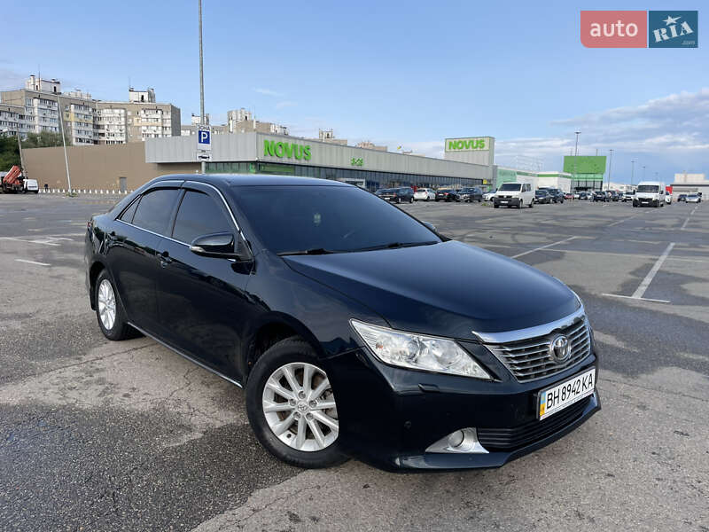Toyota Camry 2012