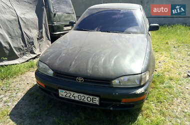 Седан Toyota Camry 1994 в Одесі