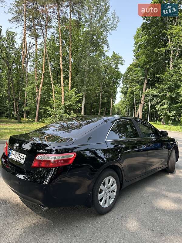 Седан Toyota Camry 2008 в Харкові