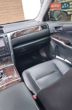 Седан Toyota Camry 2015 в 