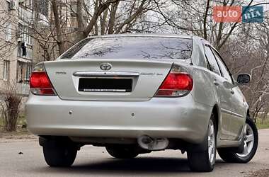 Седан Toyota Camry 2006 в 