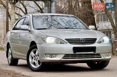 Седан Toyota Camry 2006 в 
