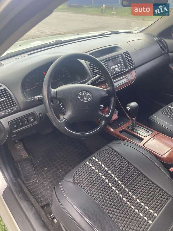 Седан Toyota Camry 2003 в Знам'янці