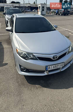 Седан Toyota Camry 2012 в Києві