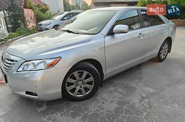 Седан Toyota Camry 2007 в Киеве