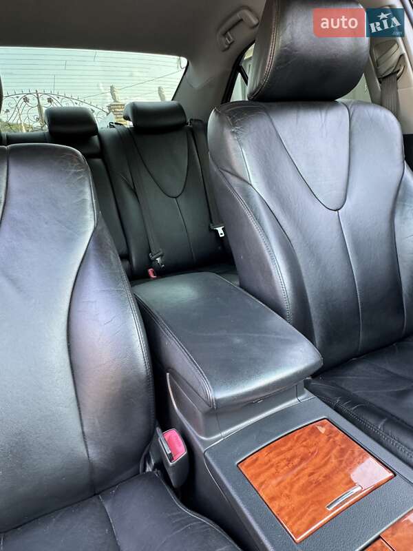 Седан Toyota Camry 2010 в Ананьїві