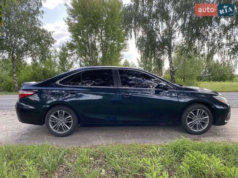 Седан Toyota Camry 2015 в Василькове