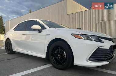 Седан Toyota Camry 2021 в Полтаве