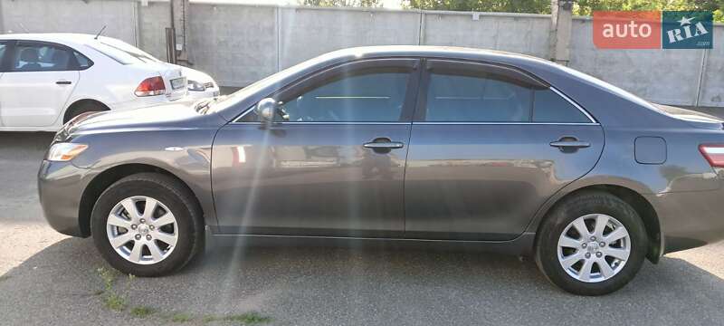 Седан Toyota Camry 2007 в Києві