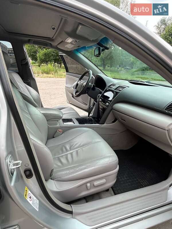 Седан Toyota Camry 2006 в Запоріжжі