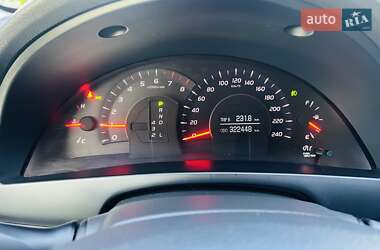 Седан Toyota Camry 2006 в 