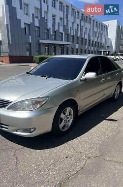 Седан Toyota Camry 2002 в Одессе