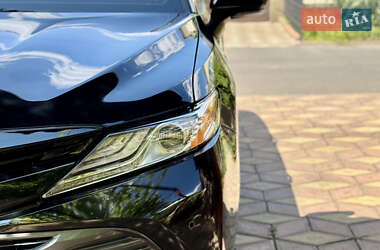 Седан Toyota Camry 2017 в 