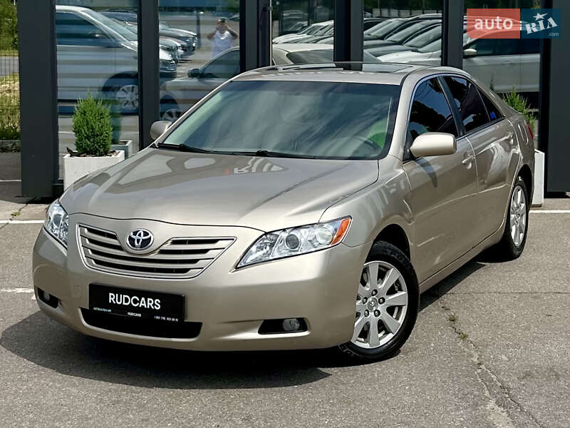 Toyota Camry 2006
