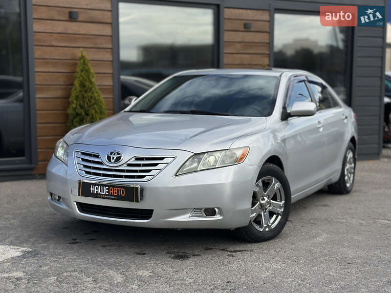Седан Toyota Camry 2006 в Шептицькому