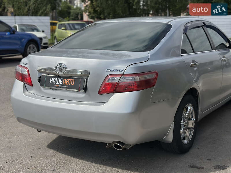 Седан Toyota Camry 2006 в Шептицькому