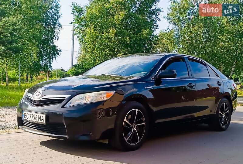 Toyota Camry 2010
