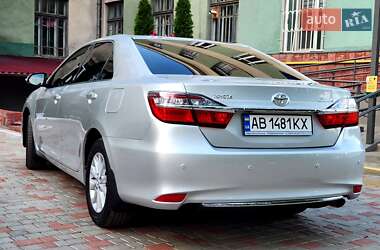 Седан Toyota Camry 2017 в 