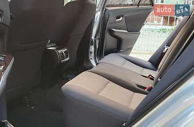 Седан Toyota Camry 2017 в 