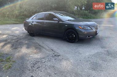 Седан Toyota Camry 2007 в 