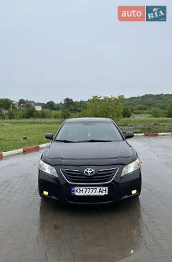 Седан Toyota Camry 2008 в Черновцах