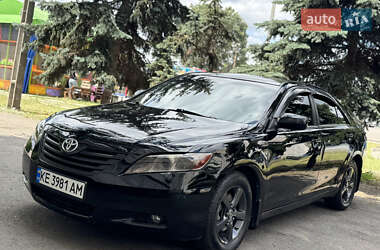 Седан Toyota Camry 2006 в Дніпрі