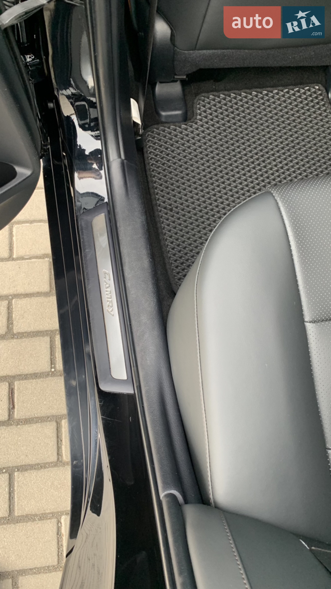 2016 Toyota Camry - мініатюра 32