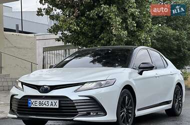 Седан Toyota Camry 2021 в Днепре