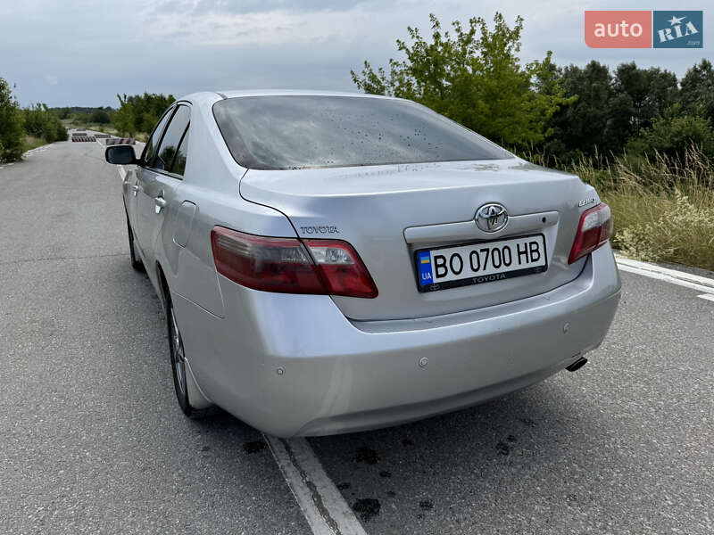 Седан Toyota Camry 2008 в Теребовлі