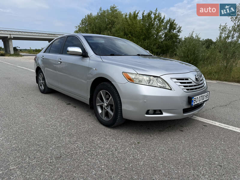 Седан Toyota Camry 2008 в Теребовлі