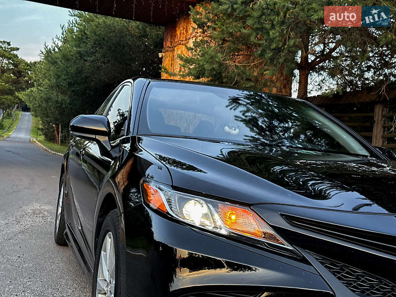 Седан Toyota Camry 2018 в Ужгороді фото 8 Седан Toyota Camry 2018 в Ужгороді