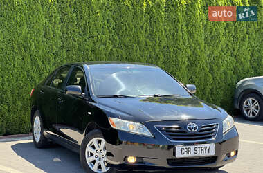 Седан Toyota Camry 2007 в Стрые