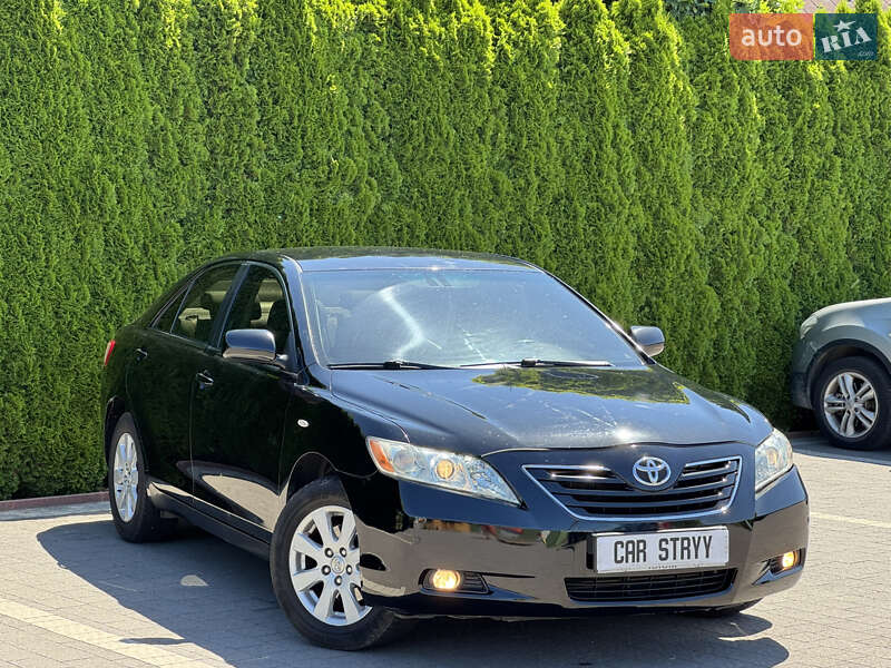 Toyota Camry 2007