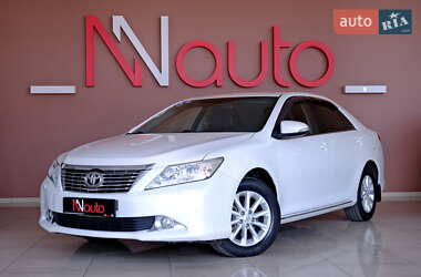 Седан Toyota Camry 2011 в Одессе