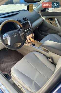 Седан Toyota Camry 2007 в Киеве