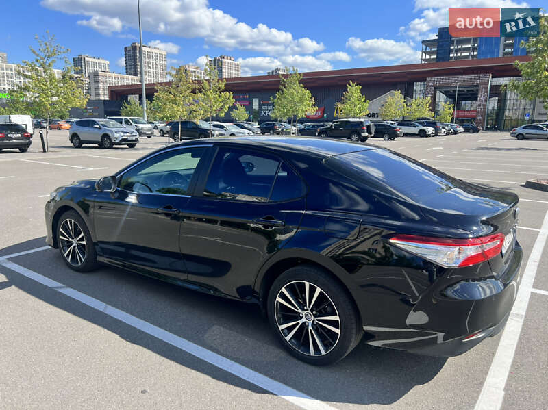 Седан Toyota Camry 2018 в Києві фото 4 Седан Toyota Camry 2018 в Києві