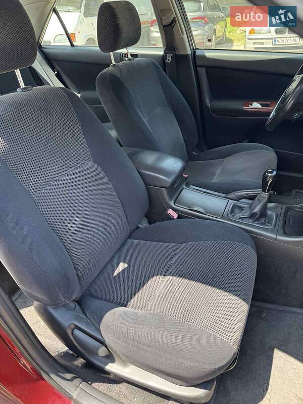 Седан Toyota Camry 2003 в Харкові