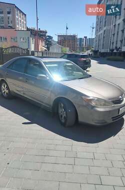 Седан Toyota Camry 2002 в Ивано-Франковске